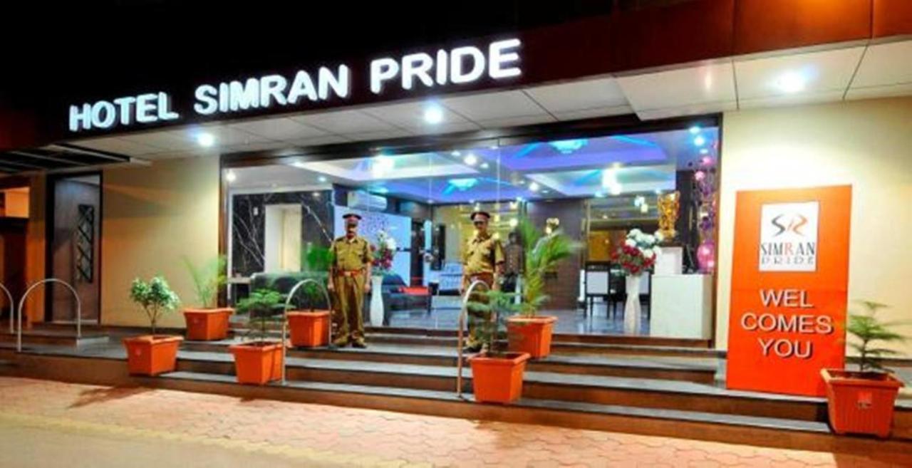 Hotel Simran Pride, Raipur Exterior photo